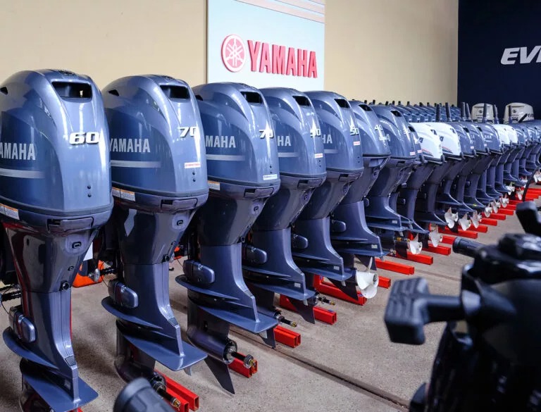 Yamaha Outboards Motors